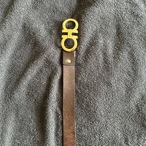 Double adjustable gancini buckle leather belt